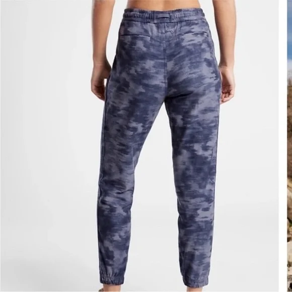 Athleta Farallon Printed Jogger - Picture 2 of 6